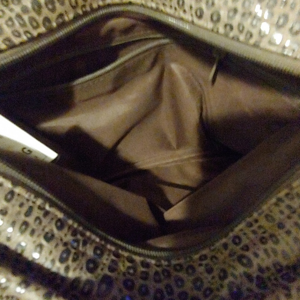 purse - Picture 3 of 4